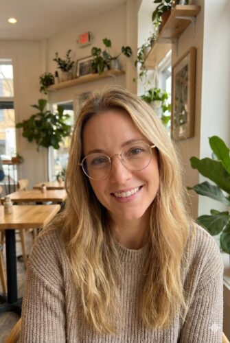 AZUMI Unisex 100% Titanium Oval Eyeglass Frames photo review