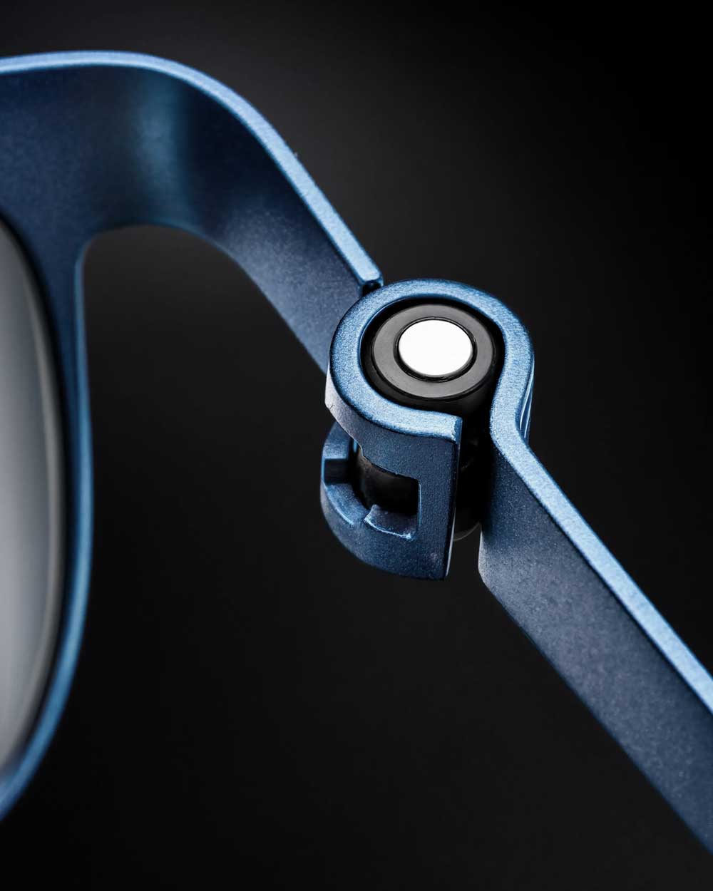Best Screwless Titanium Glasses